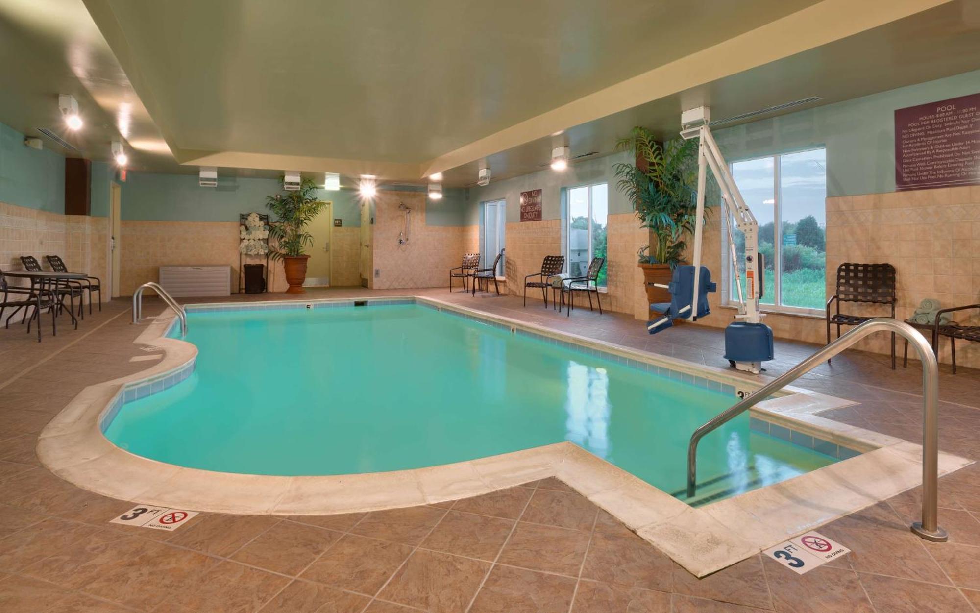 Hilton Garden Inn Clarksville Luaran gambar